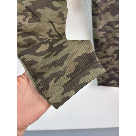 Spanx women's size XL green camouflage cropped slimming tummy control leggings - Picture 3 of 5